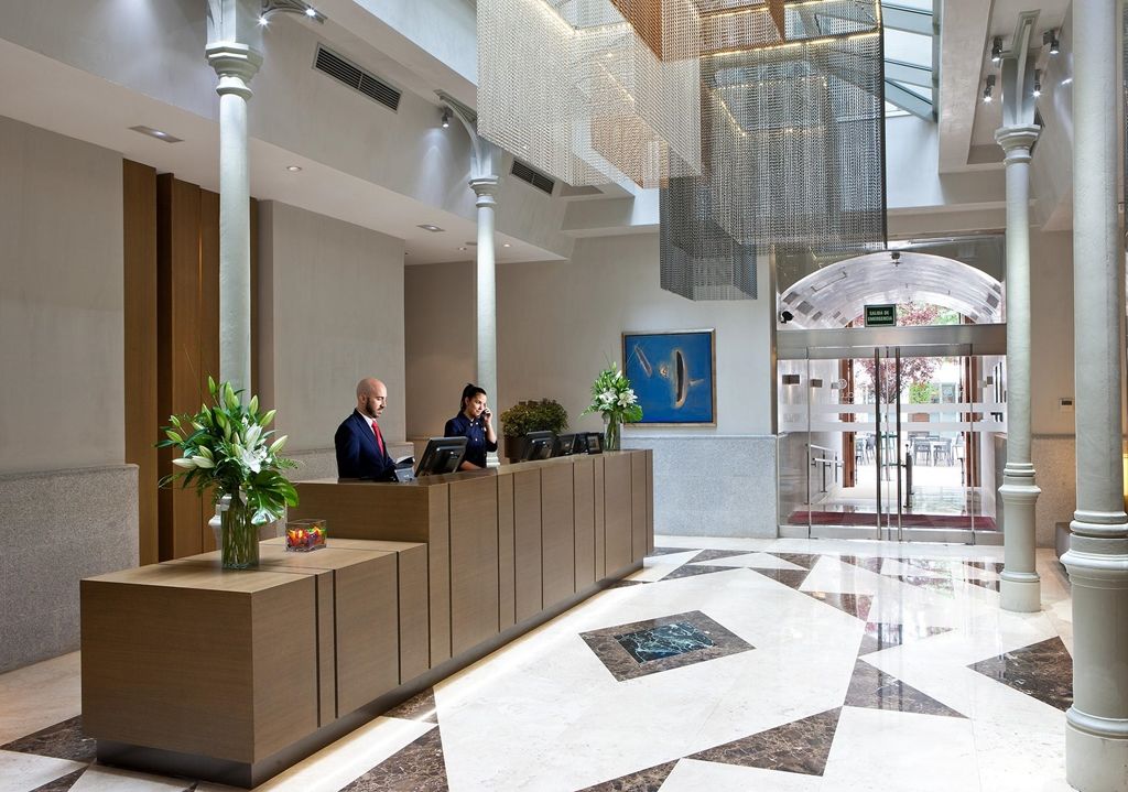 Nh Collection Madrid Palacio De Tepa Exterior foto The hotel's lobby