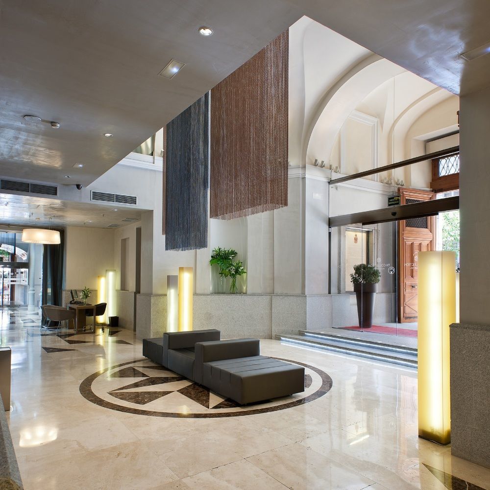Nh Collection Madrid Palacio De Tepa Exterior foto The lobby of the hotel