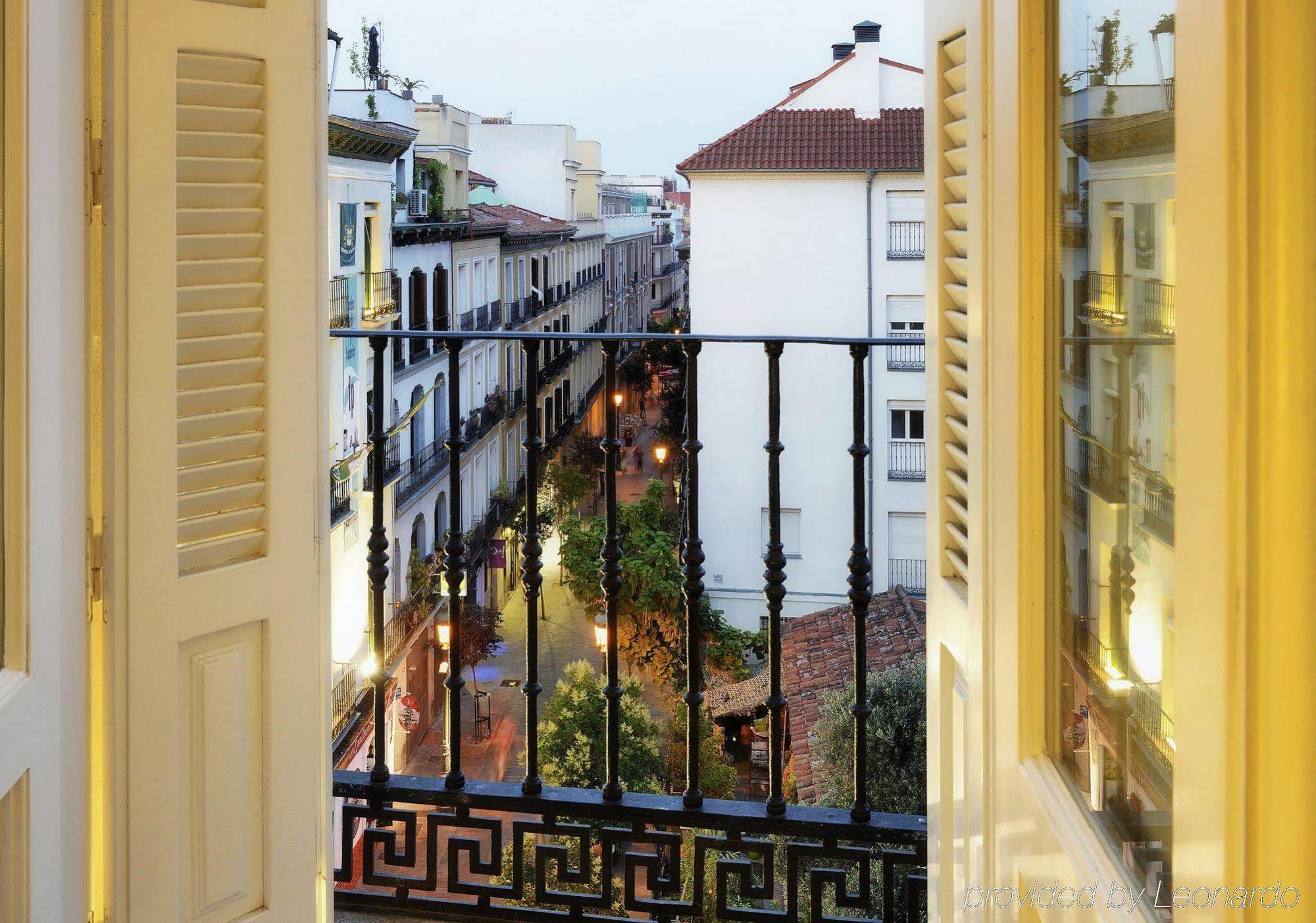 Nh Collection Madrid Palacio De Tepa Exterior foto View of the hotel